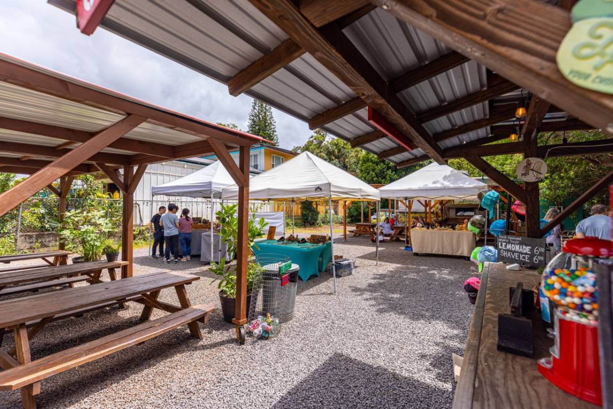 TOP 10 MAUI FARMERS MARKETS Maui Resort Rentals